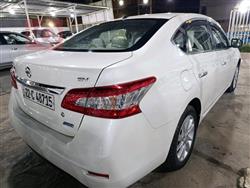 نيسان سنترا